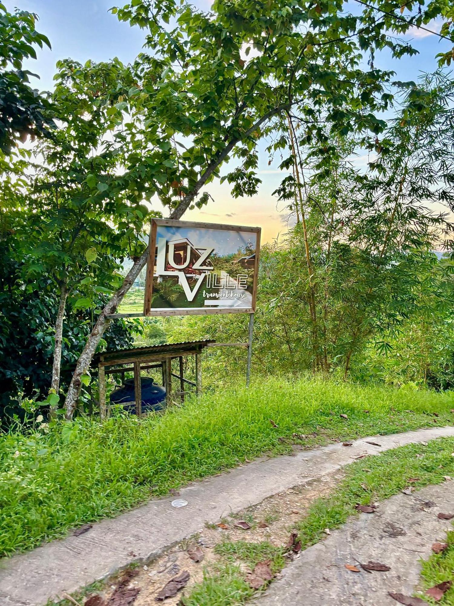 Luzville Transient House - Port Barton Itaytay Buitenkant foto